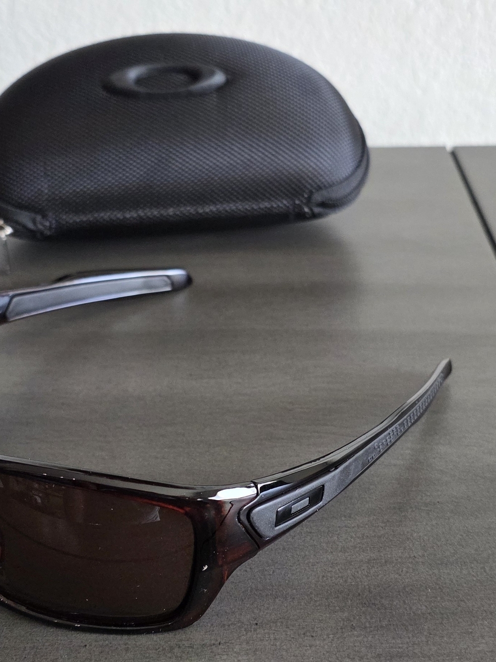 Oakley Turbine